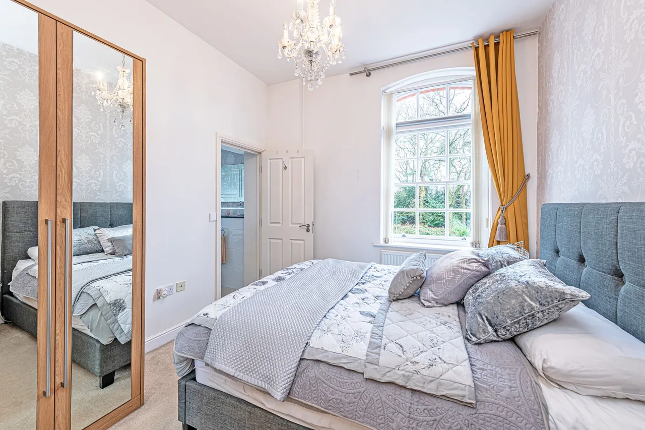 Kingswood Park, Frodsham, photo 16