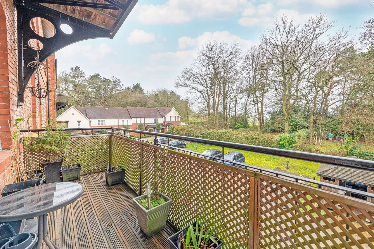 Kingswood Park, Frodsham, photo 23