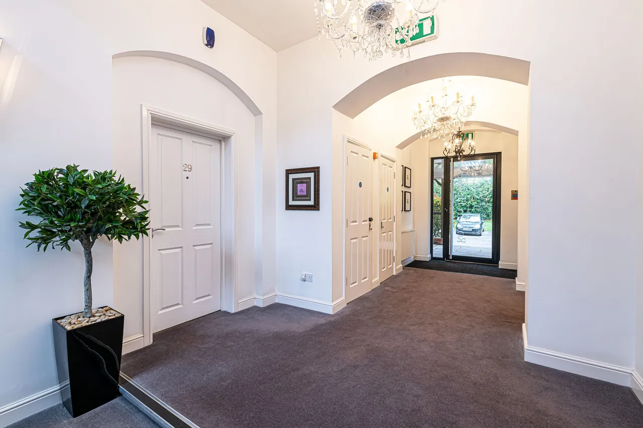 Kingswood Park, Frodsham, photo 12