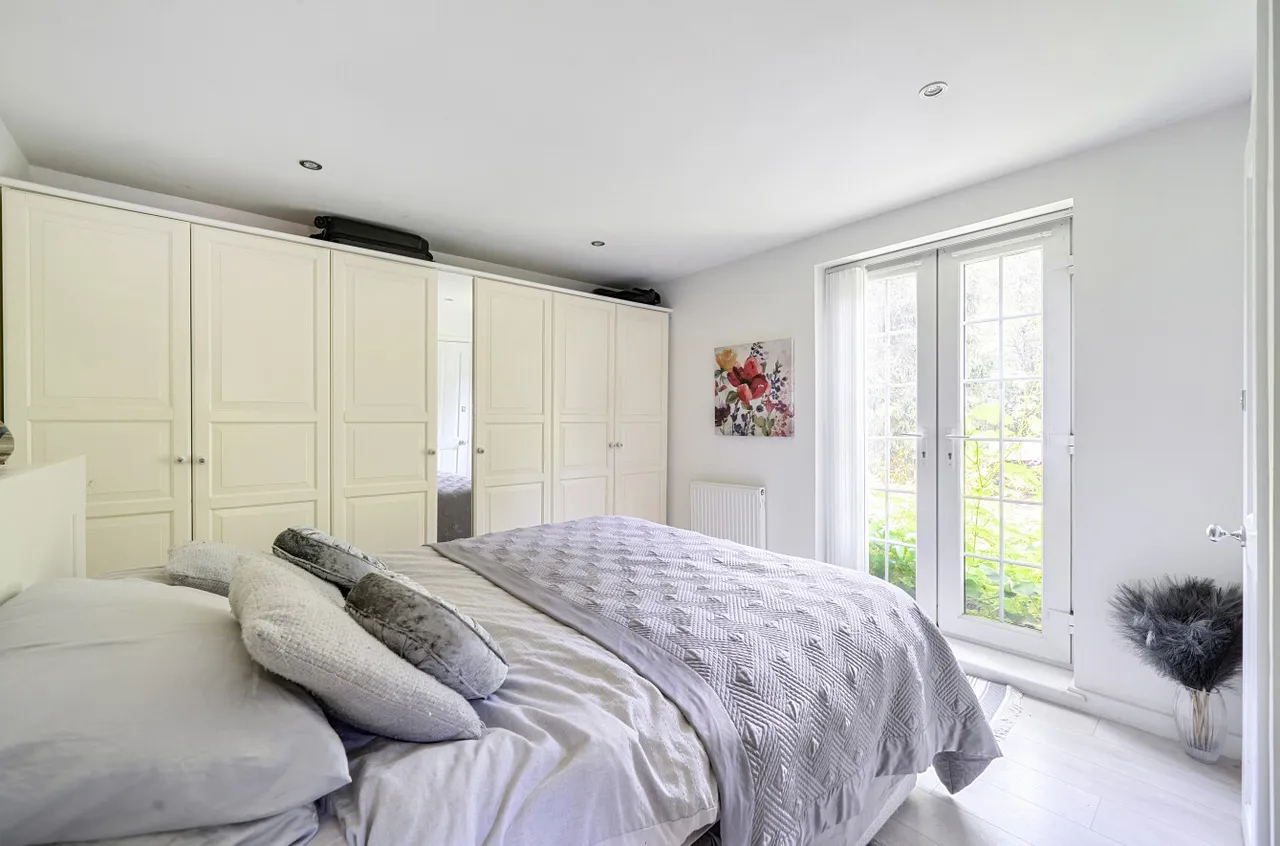 Grove Close, Wokingham, Berkshire, RG40 3NA, photo 18