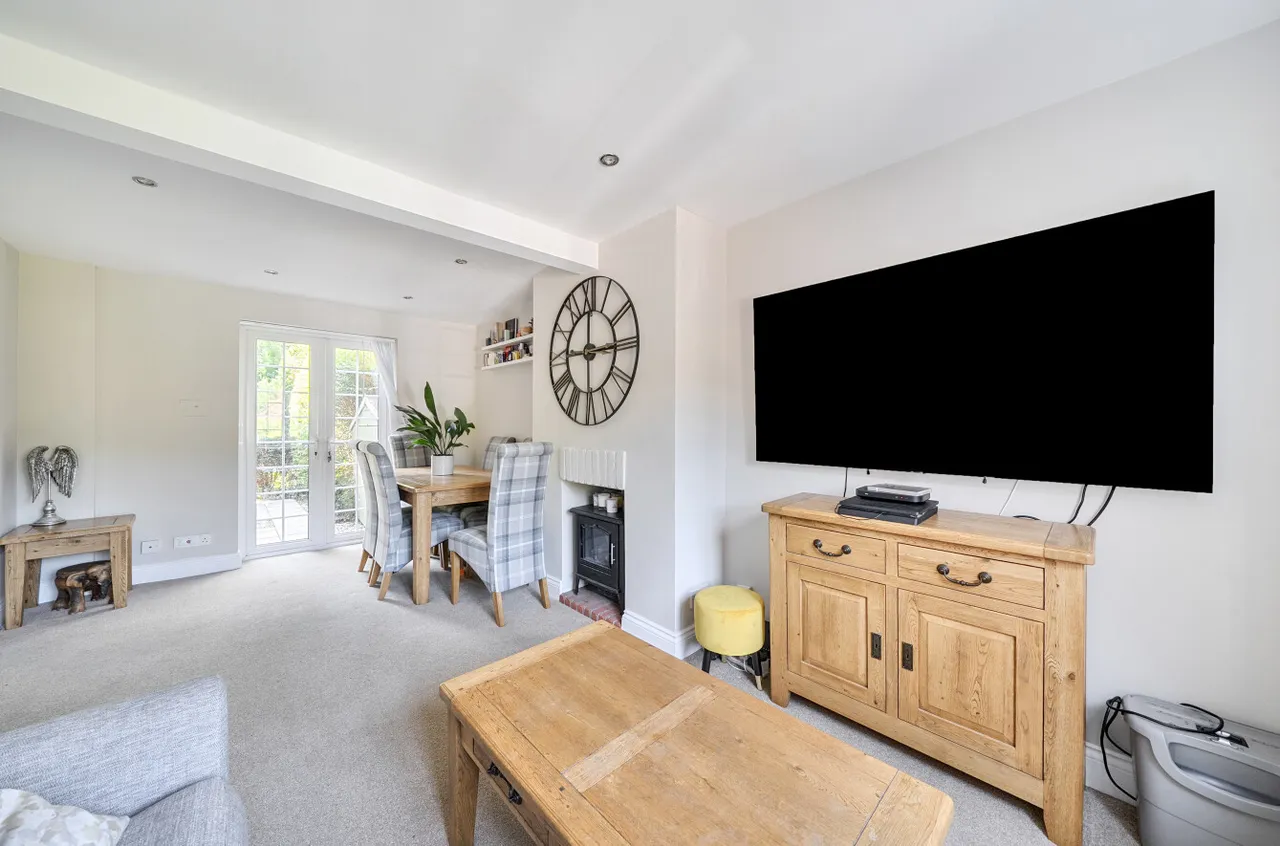 Grove Close, Wokingham, Berkshire, RG40 3NA, photo 9