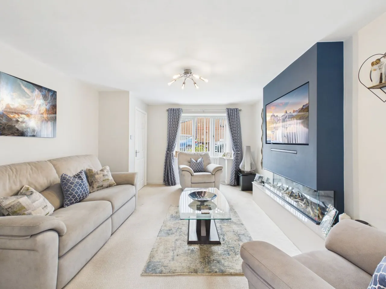 Willow Court, Alverthorpe, WF2, photo 4