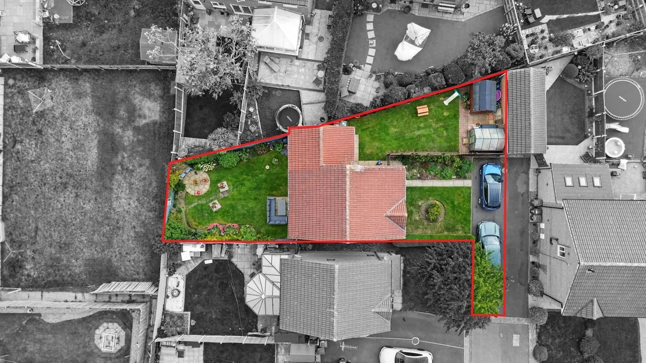 Willow Court, Alverthorpe, WF2, photo 2