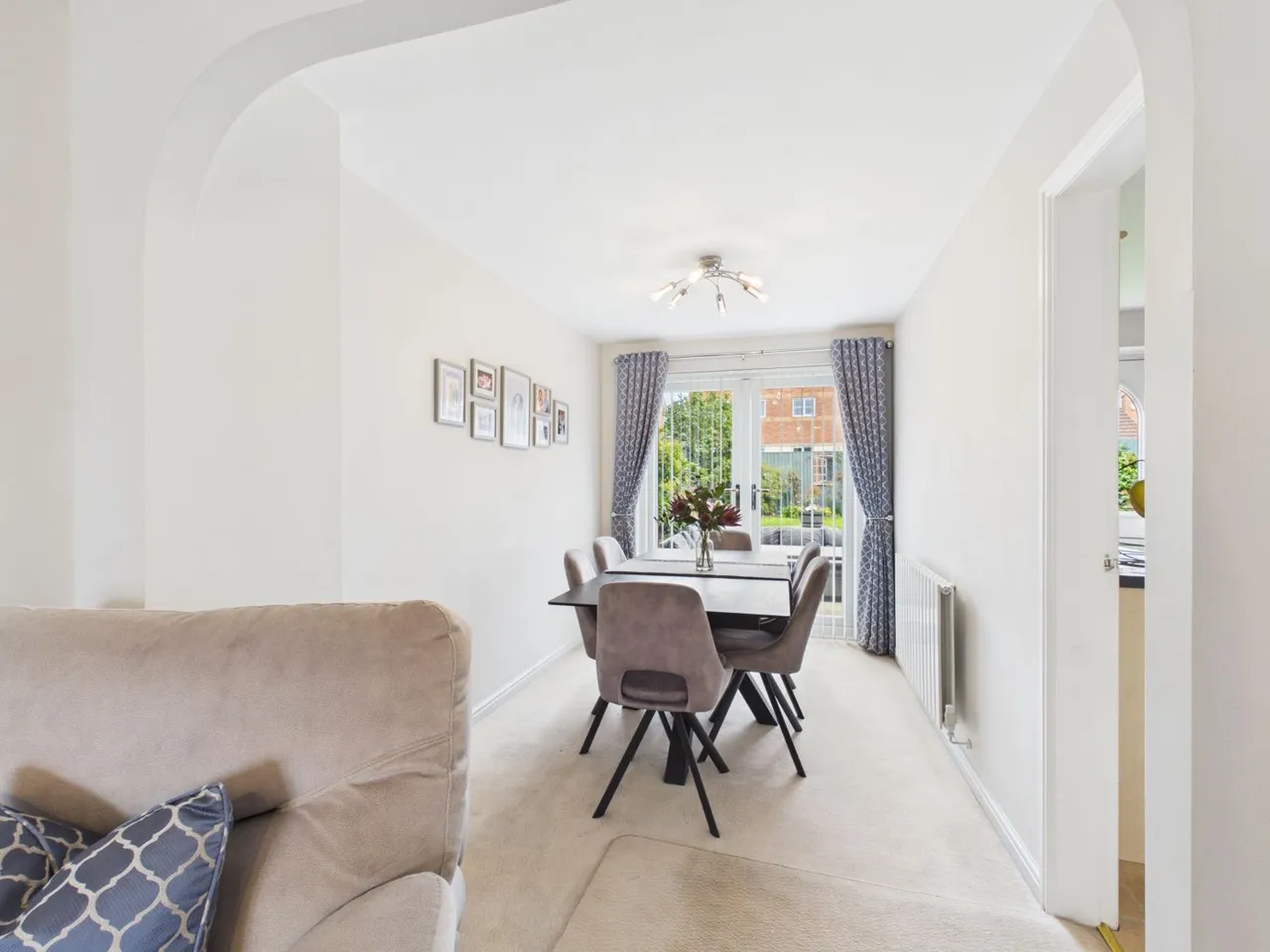 Willow Court, Alverthorpe, WF2, photo 5
