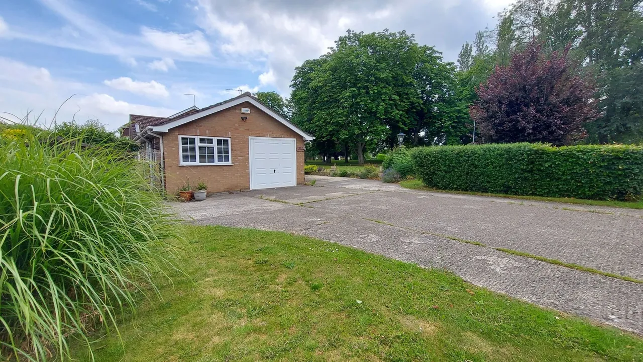 Beech Avenue, Bourne, PE10, photo 25