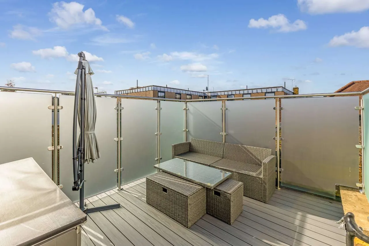 Radipole Road, Fulham, SW6, photo 12