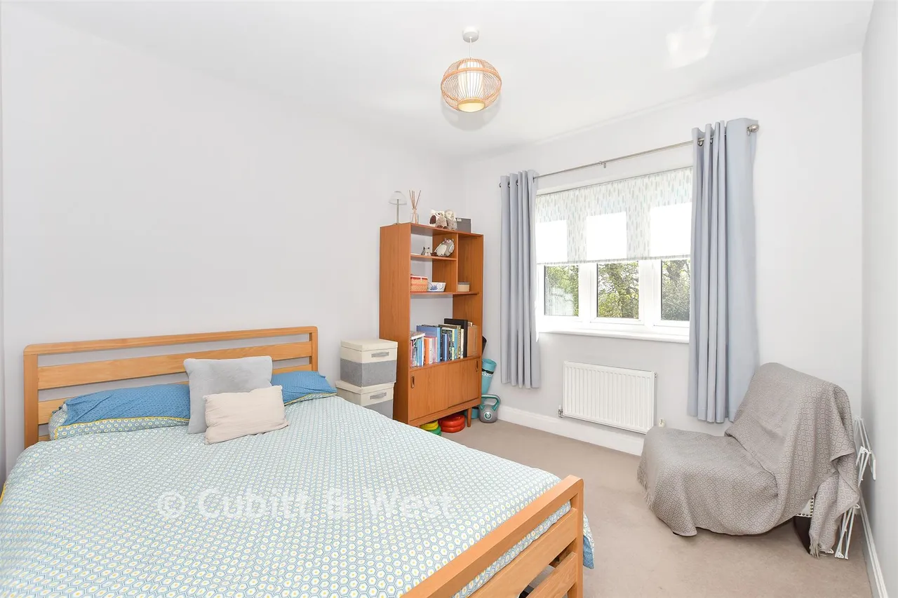 Cranborne Gardens, Crowborough, TN6, photo 11