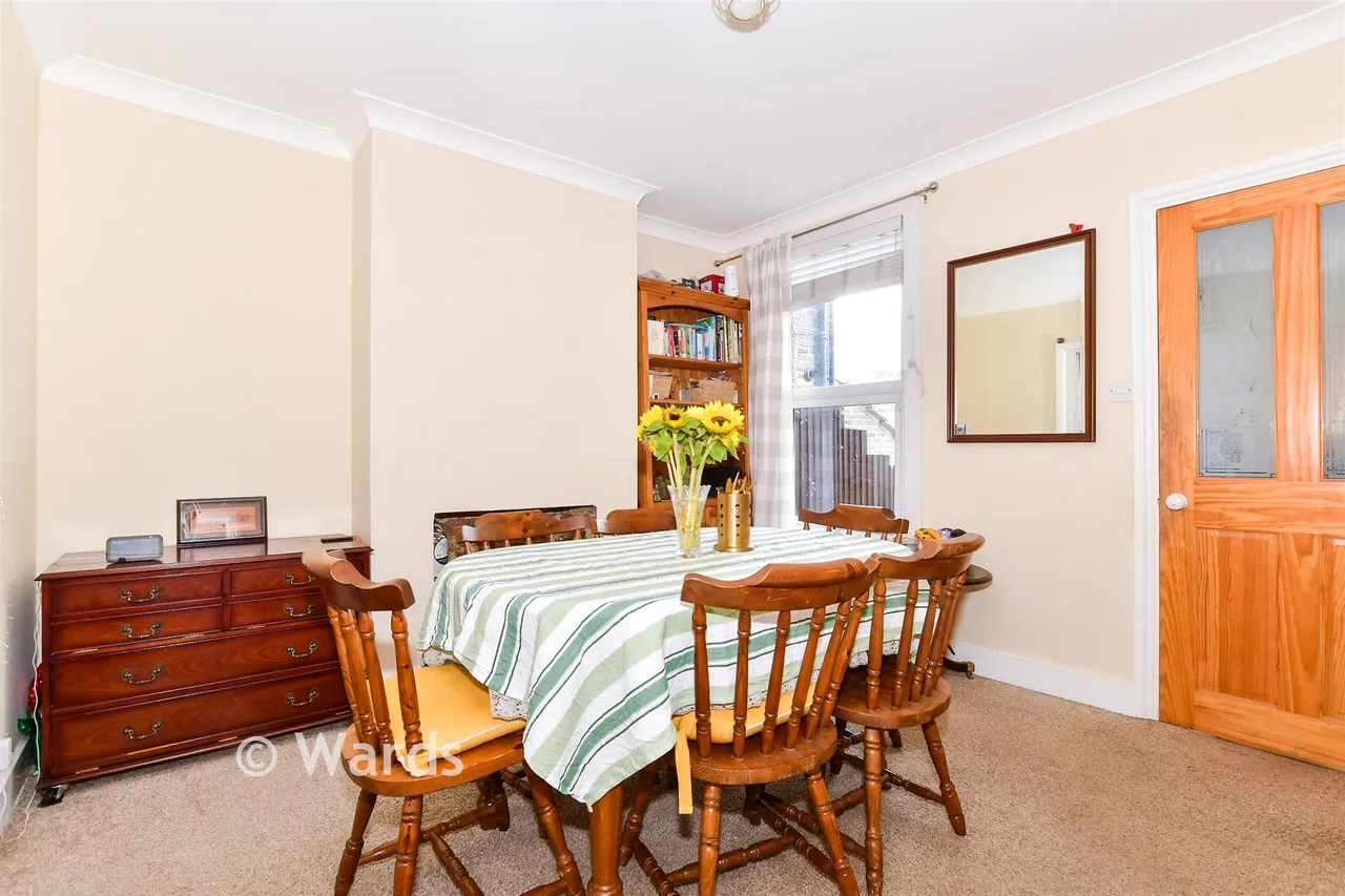 Tonbridge Road, Maidstone, ME16, photo 3