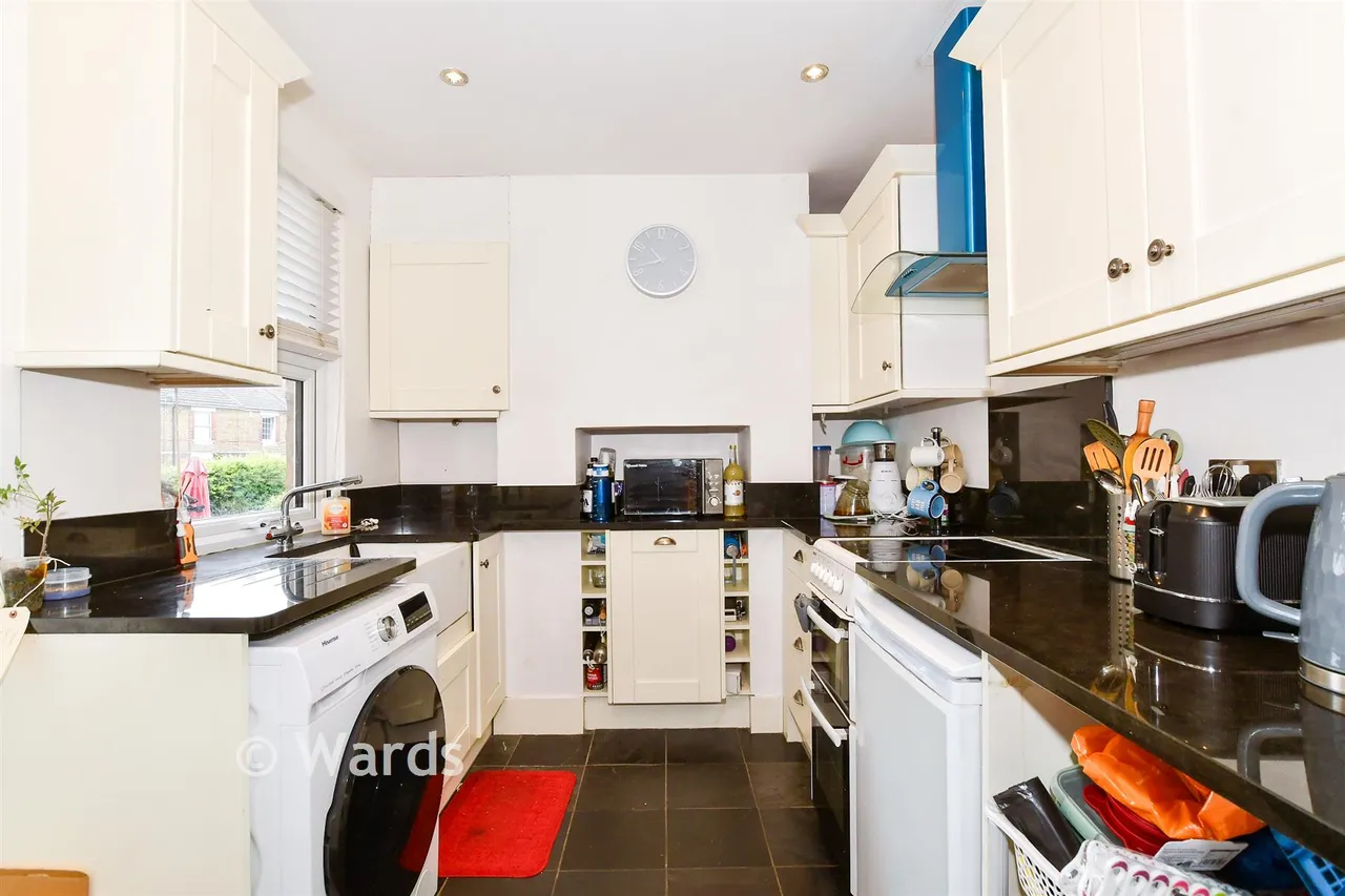 Tonbridge Road, Maidstone, ME16, photo 11