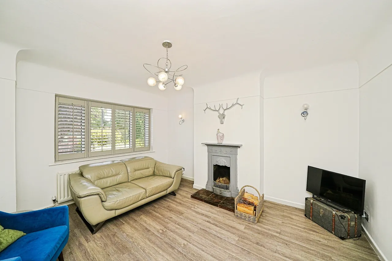 Frankby Road, Wirral, photo 8