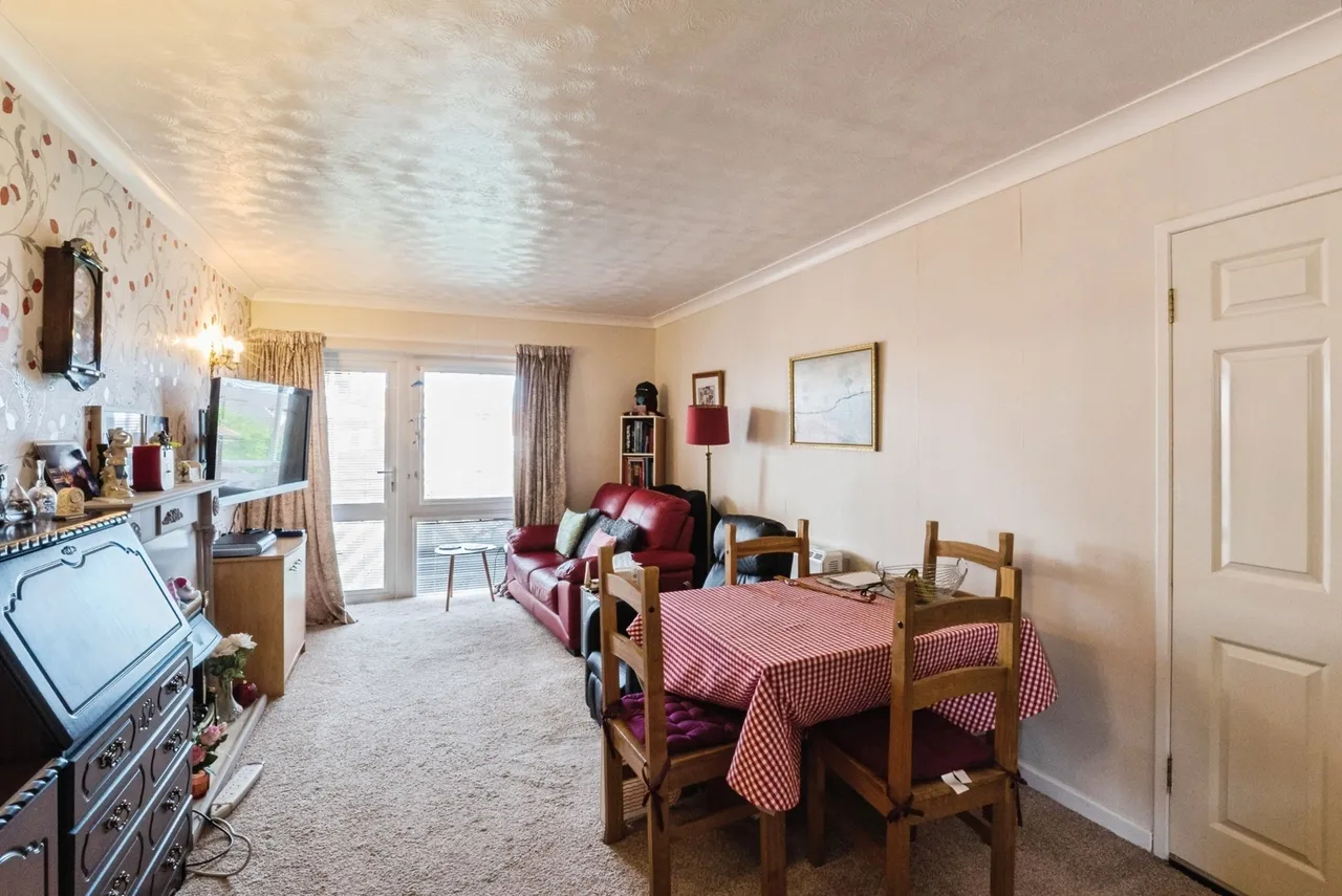 Poplar Court, Lytham St. Annes, FY8, photo 4