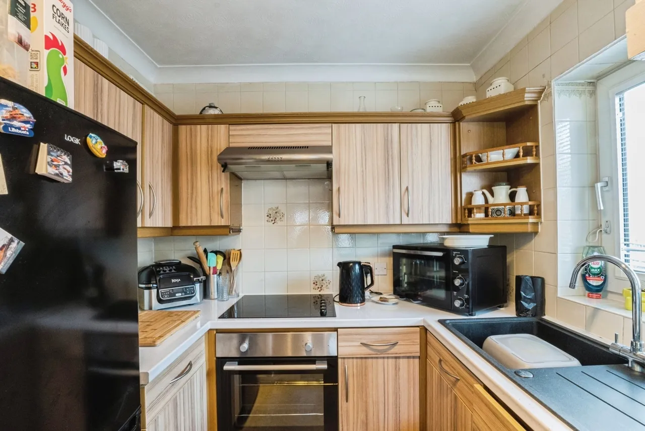 Poplar Court, Lytham St. Annes, FY8, photo 7