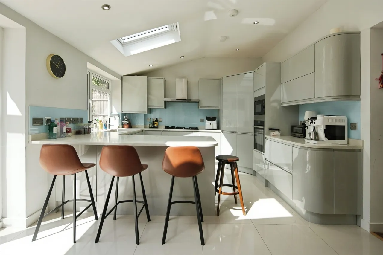 4 bed house for sale, Goldstone Crescent, Hove, BN3
