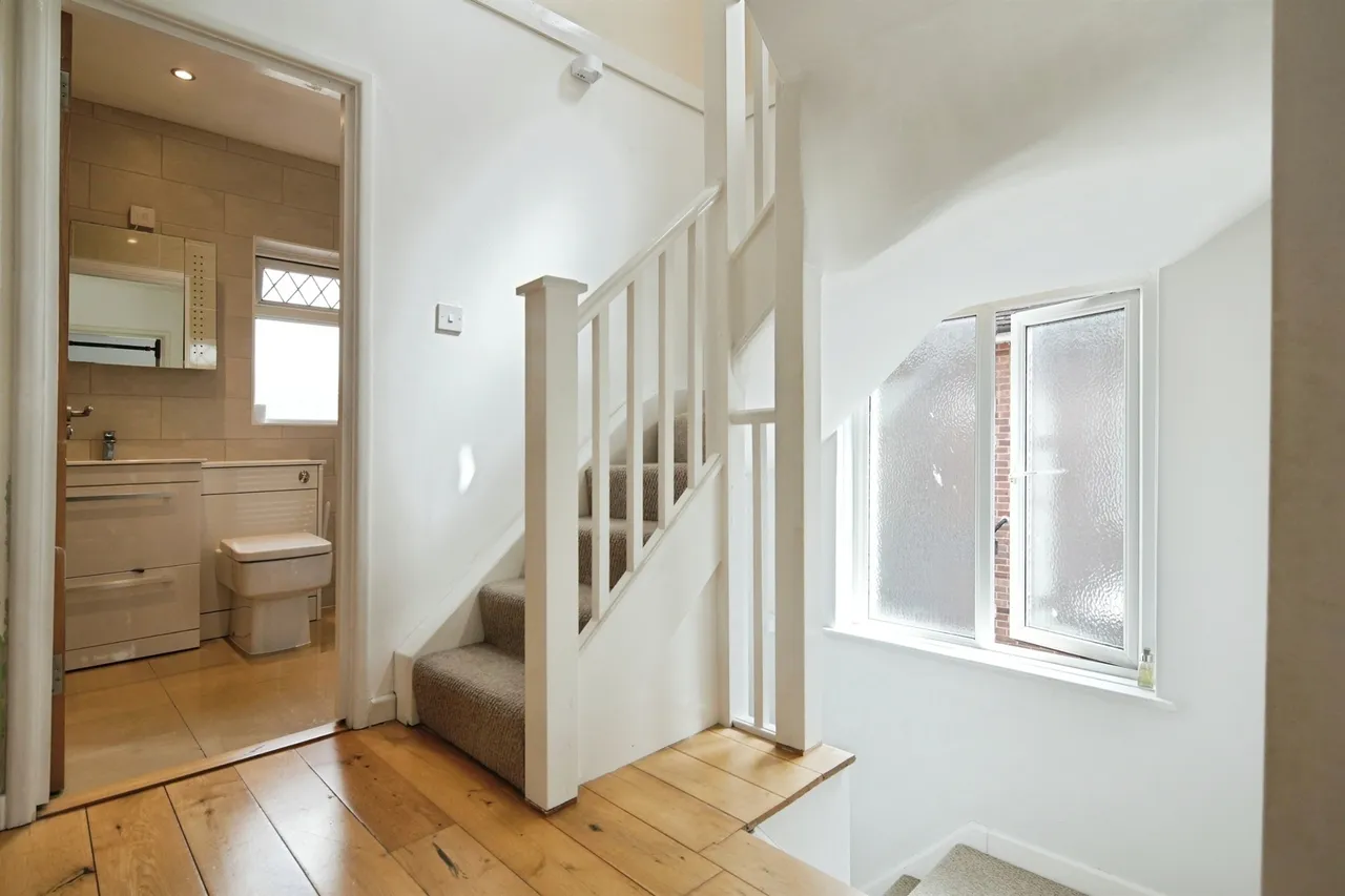 Goldstone Crescent, Hove, BN3, photo 13