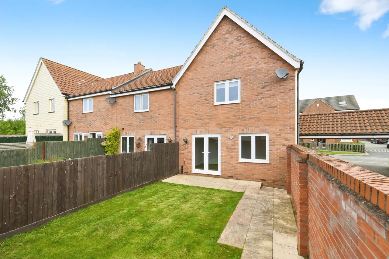 Osprey Close, Colchester, CO3, photo 13