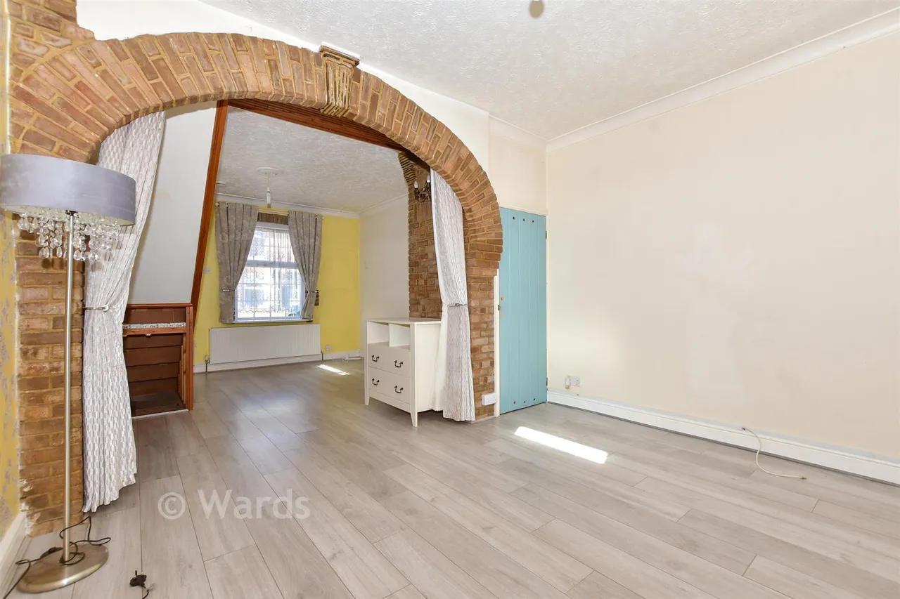 Victoria Avenue, Hythe, CT21, photo 16