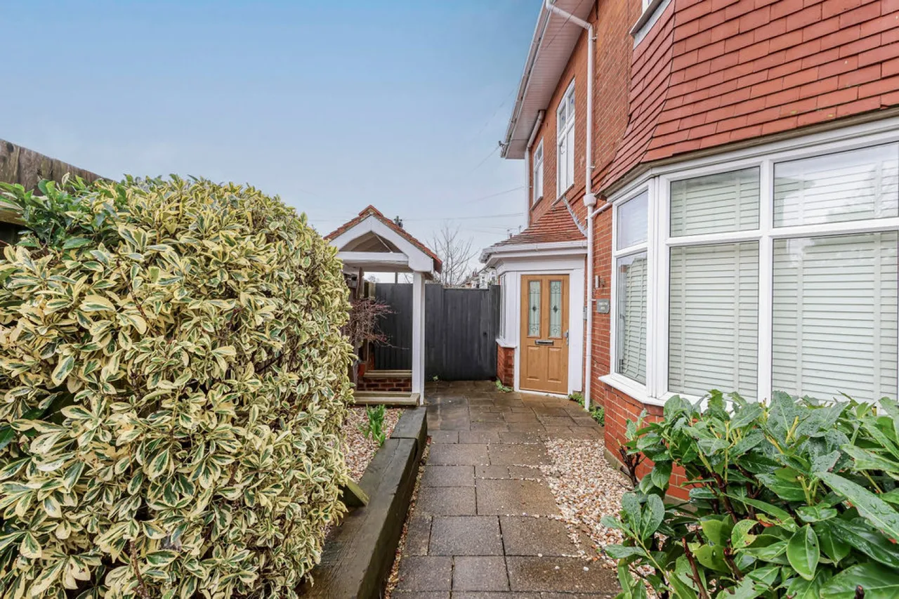 Heron Court Road, Bournemouth, photo 12
