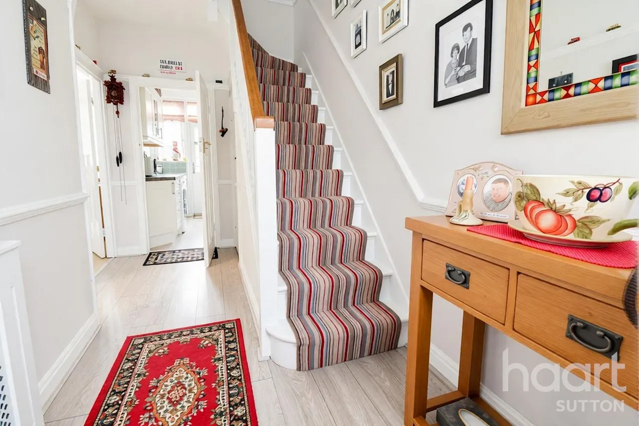 Rutland Drive, Morden, SM4, photo 12