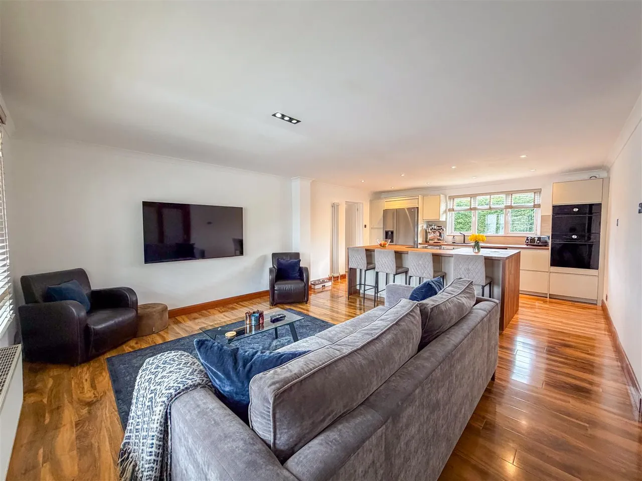 Beechwood Court, Strathaven, ML10 6NY, photo 3