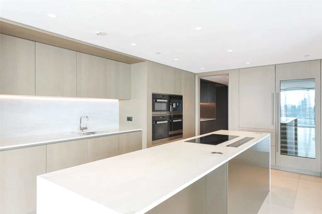 Blackfriars Road, Blackfriars, SE1, photo 17