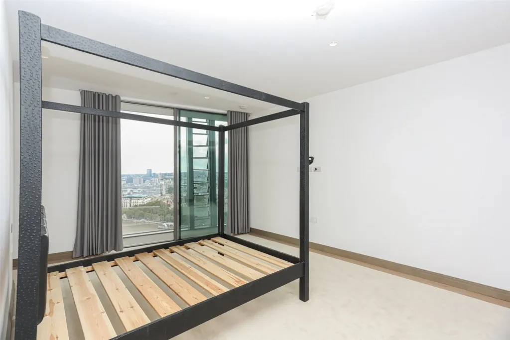 Blackfriars Road, Blackfriars, SE1, photo 35