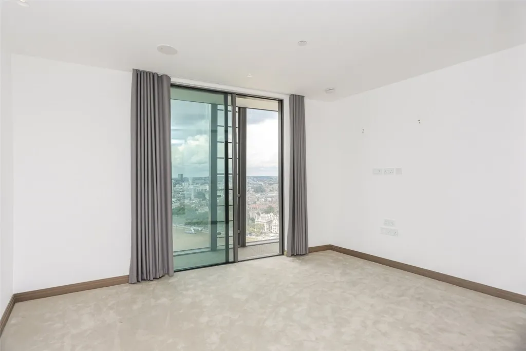 Blackfriars Road, Blackfriars, SE1, photo 30