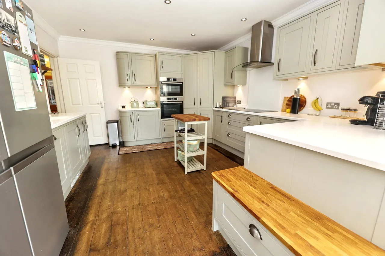 The Street, Weeley, CO16 9HH, photo 6