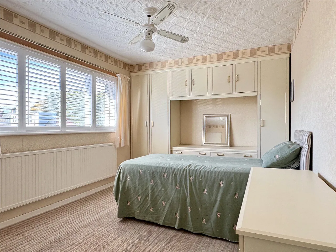 Leslie Avenue, Chadderton, OL9, photo 9