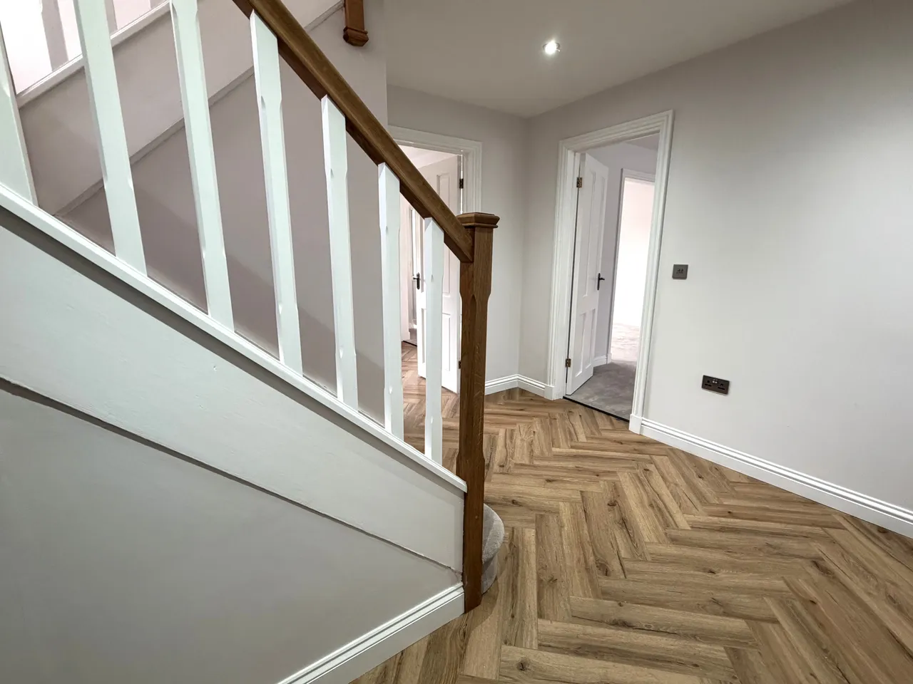 Dean Moor Road, Stockport, SK7, photo 10
