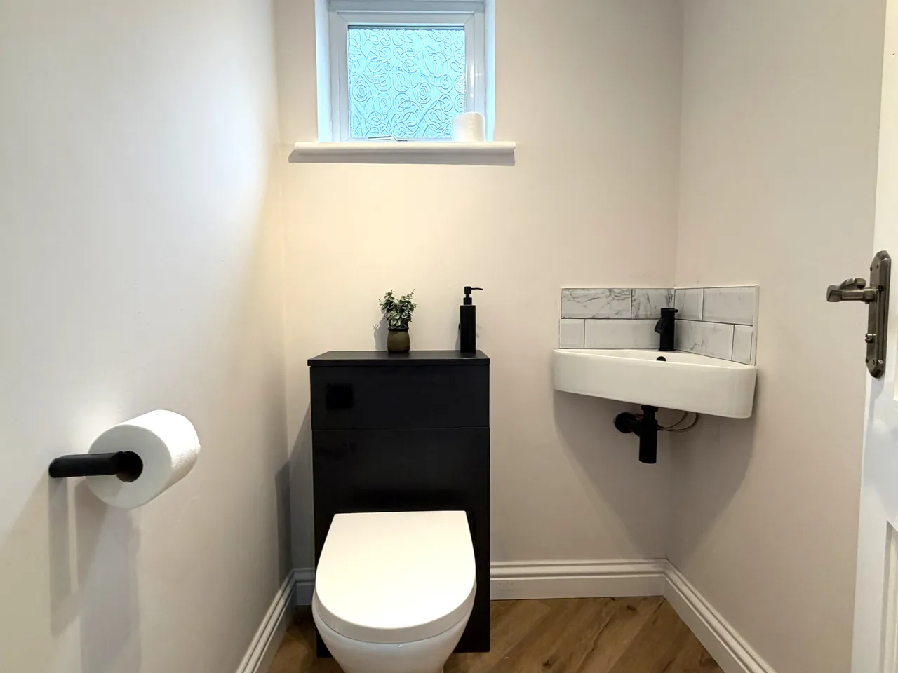 Dean Moor Road, Stockport, SK7, photo 11