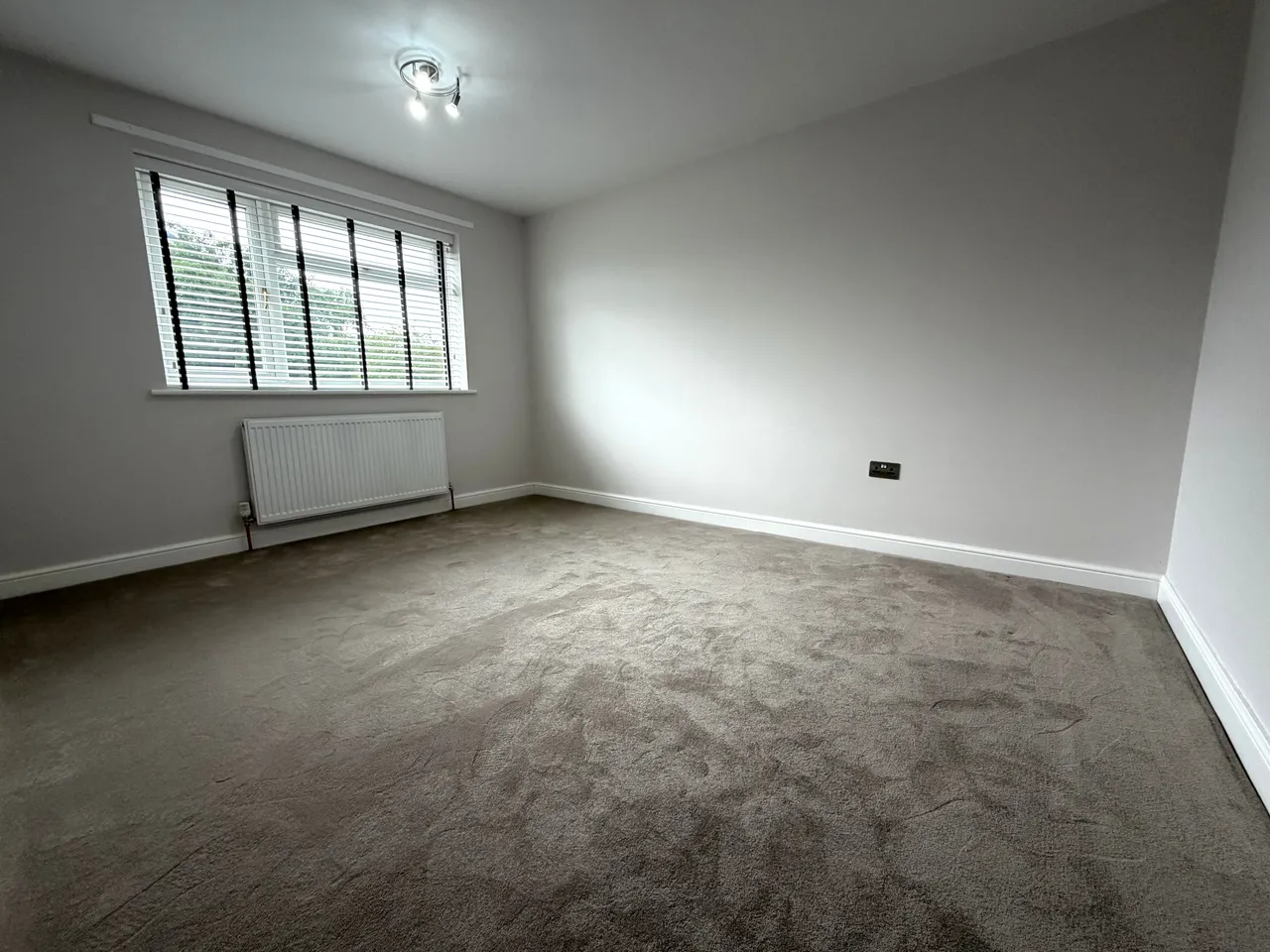 Dean Moor Road, Stockport, SK7, photo 23