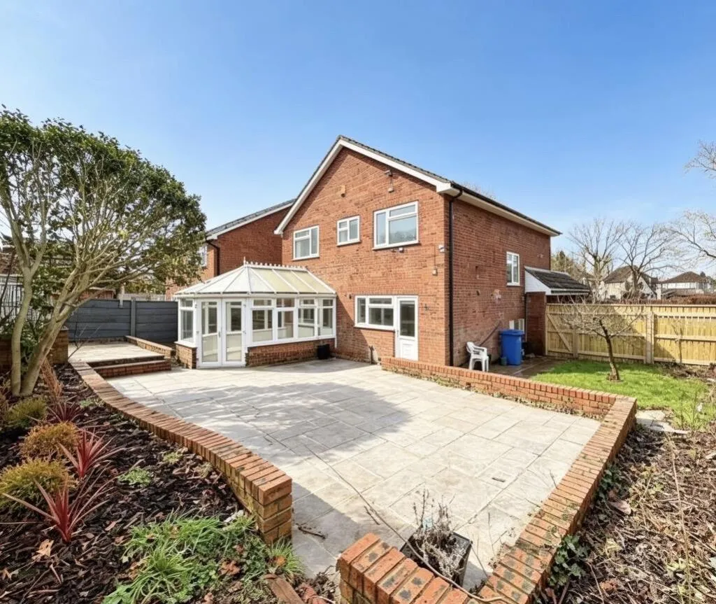Dean Moor Road, Stockport, SK7, photo 29