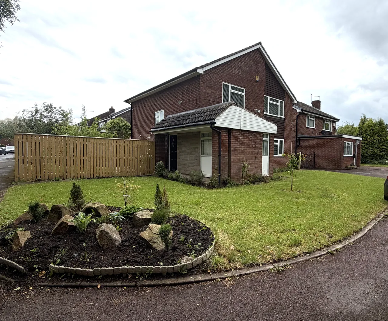 Dean Moor Road, Stockport, SK7, photo 12
