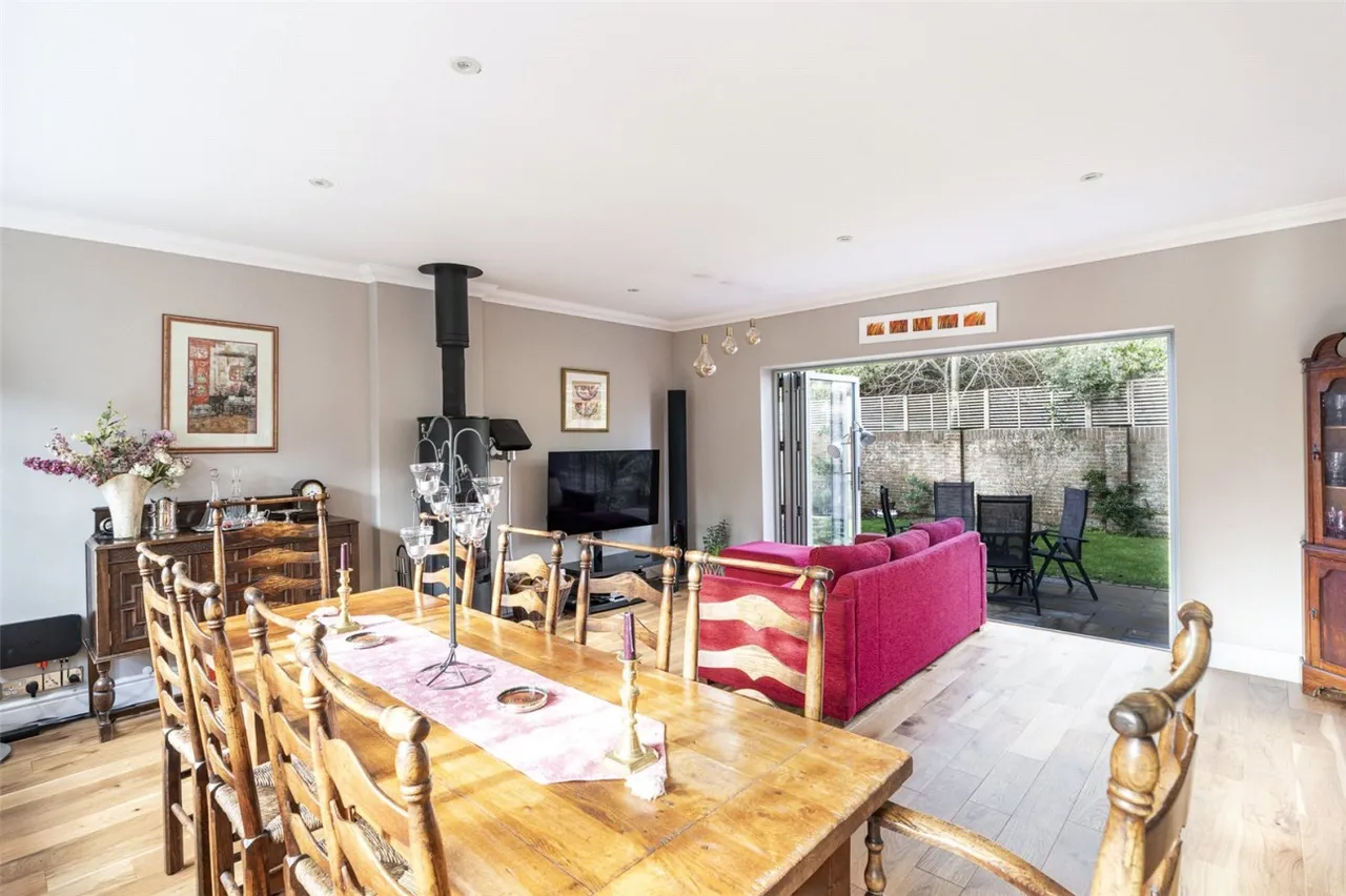 Angmering, BN16, photo 12