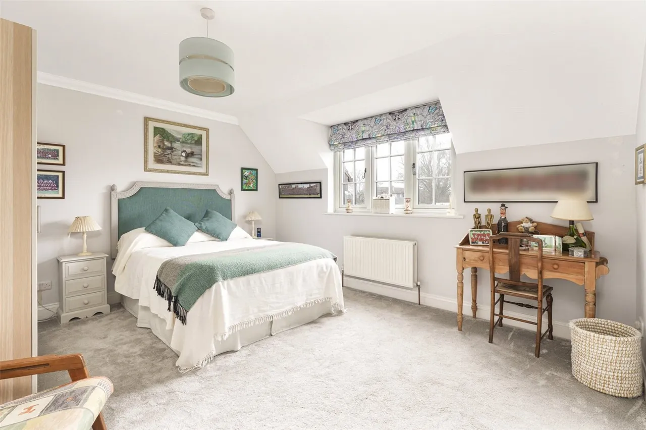 Angmering, BN16, photo 21
