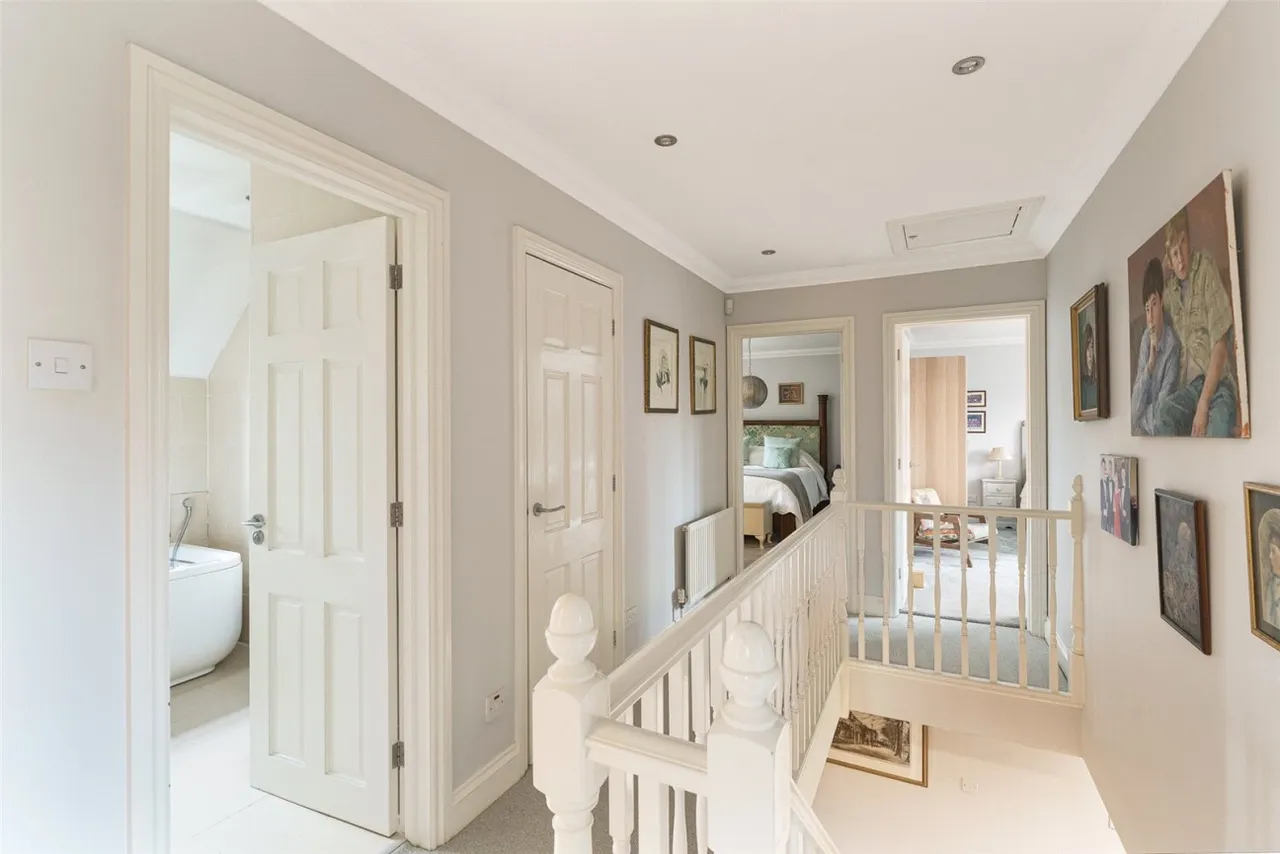 Angmering, BN16, photo 16