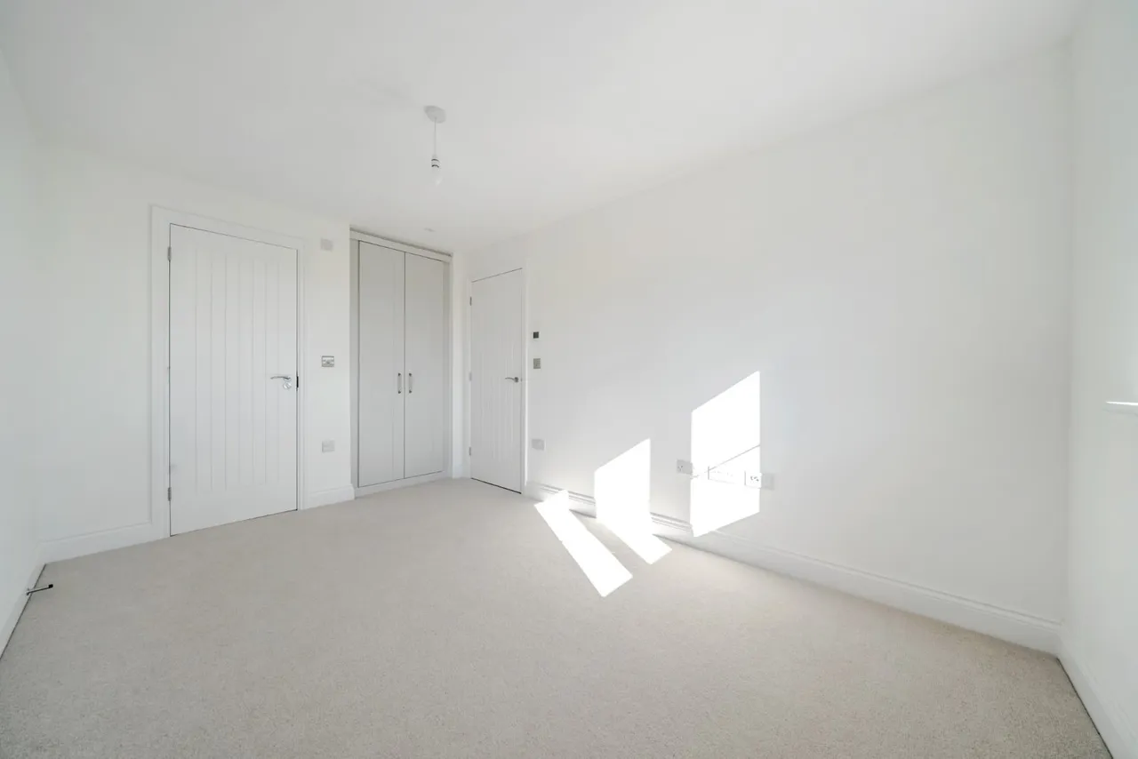 Angmering, BN16, photo 11