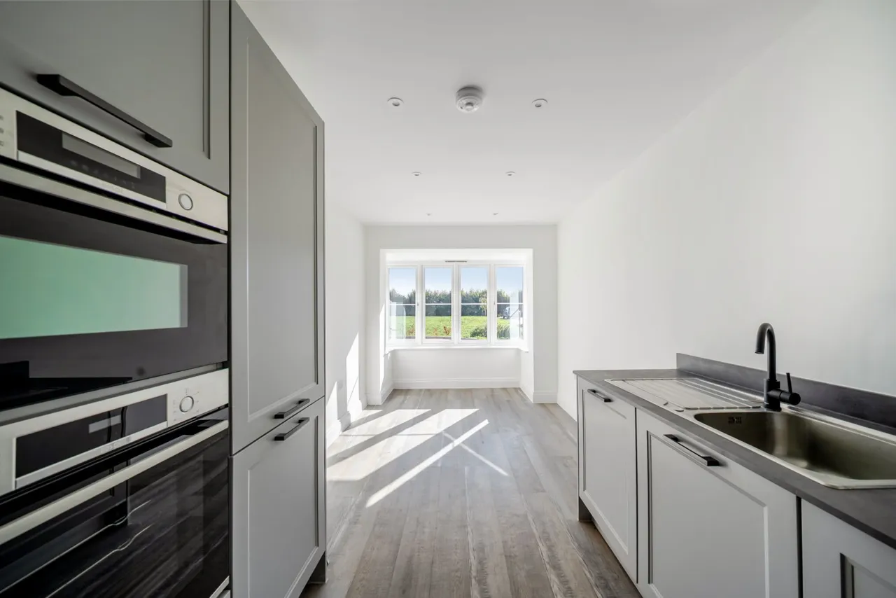 Angmering, BN16, photo 2