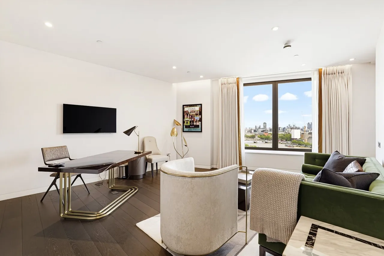 Millbank, London, SW1P, photo 2