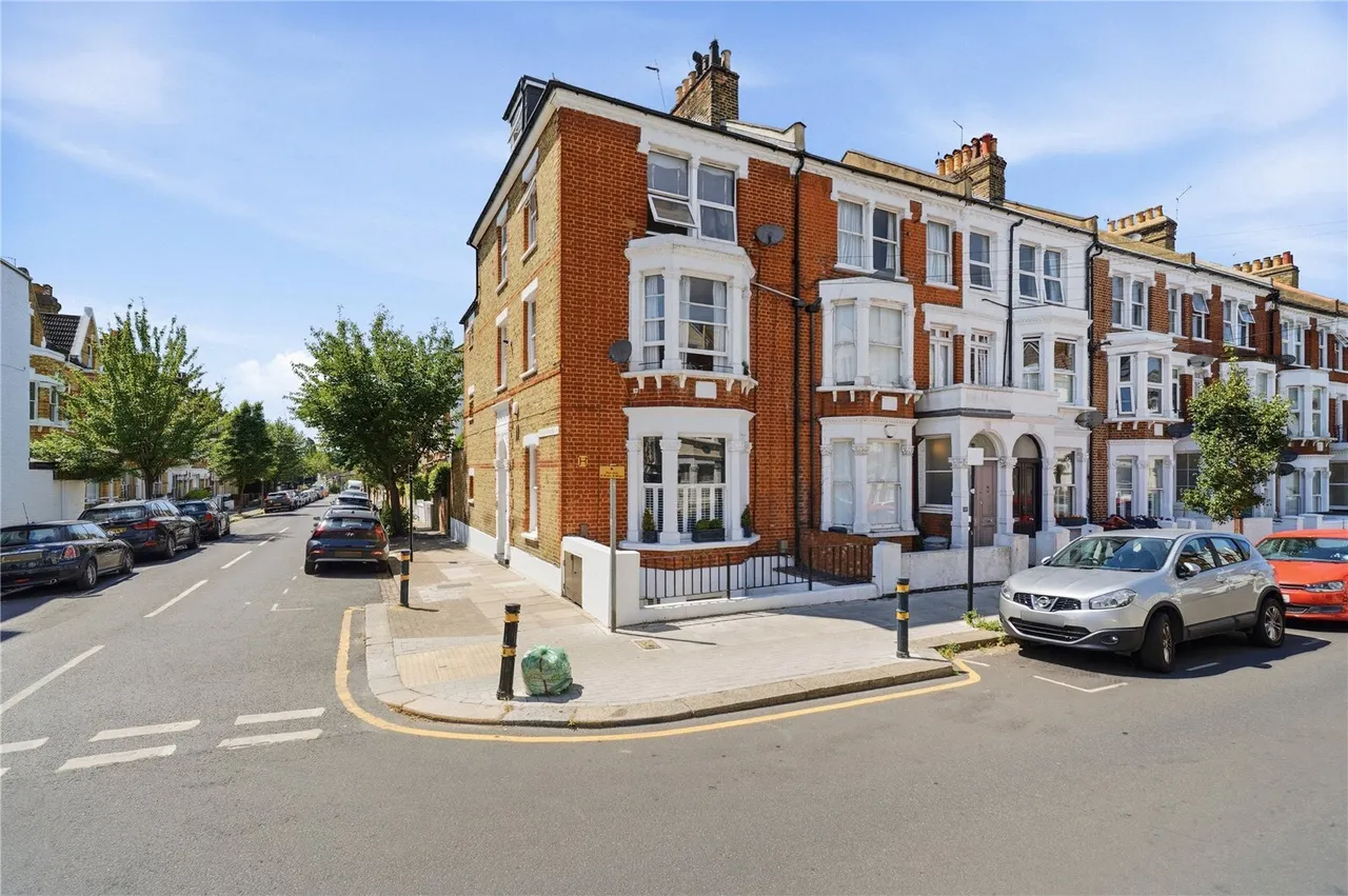 Leathwaite Road, London, SW11, photo 10