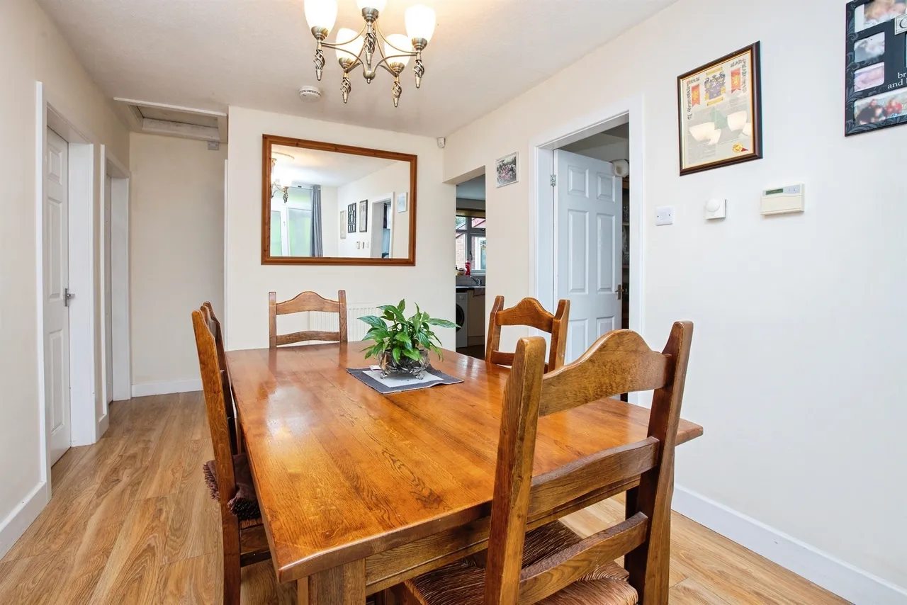 Lynncroft, Eastwood, NG16, photo 3