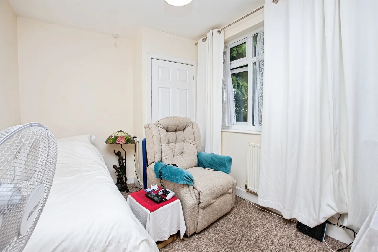 Lynncroft, Eastwood, NG16, photo 13
