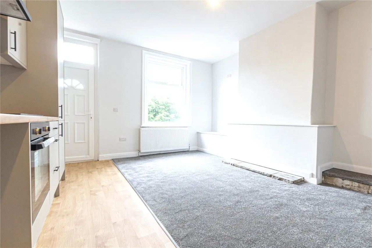 Ashgrove Terrace, Brighouse, HD6, photo 5