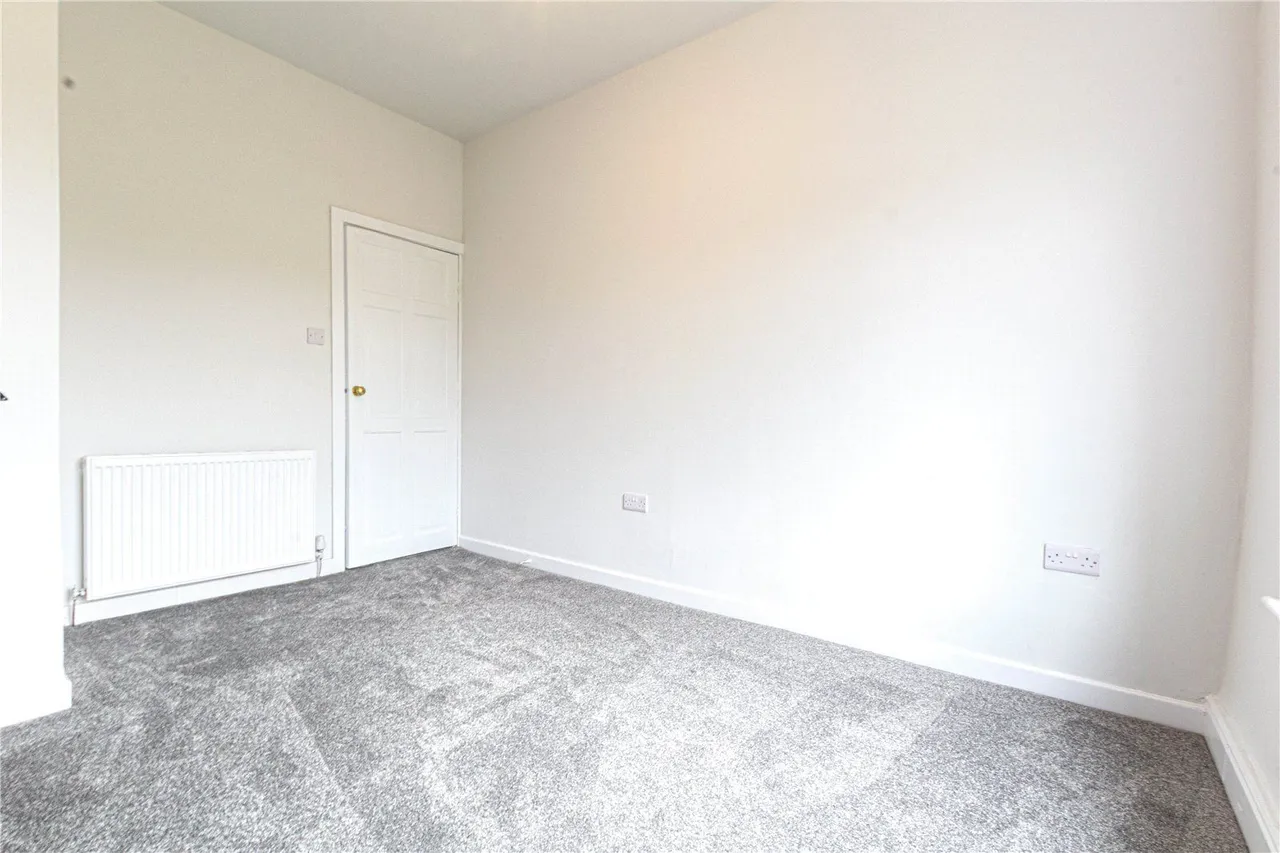 Ashgrove Terrace, Brighouse, HD6, photo 14