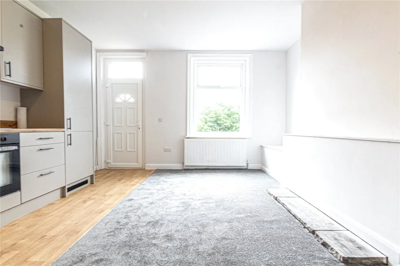 Ashgrove Terrace, Brighouse, HD6, photo 3