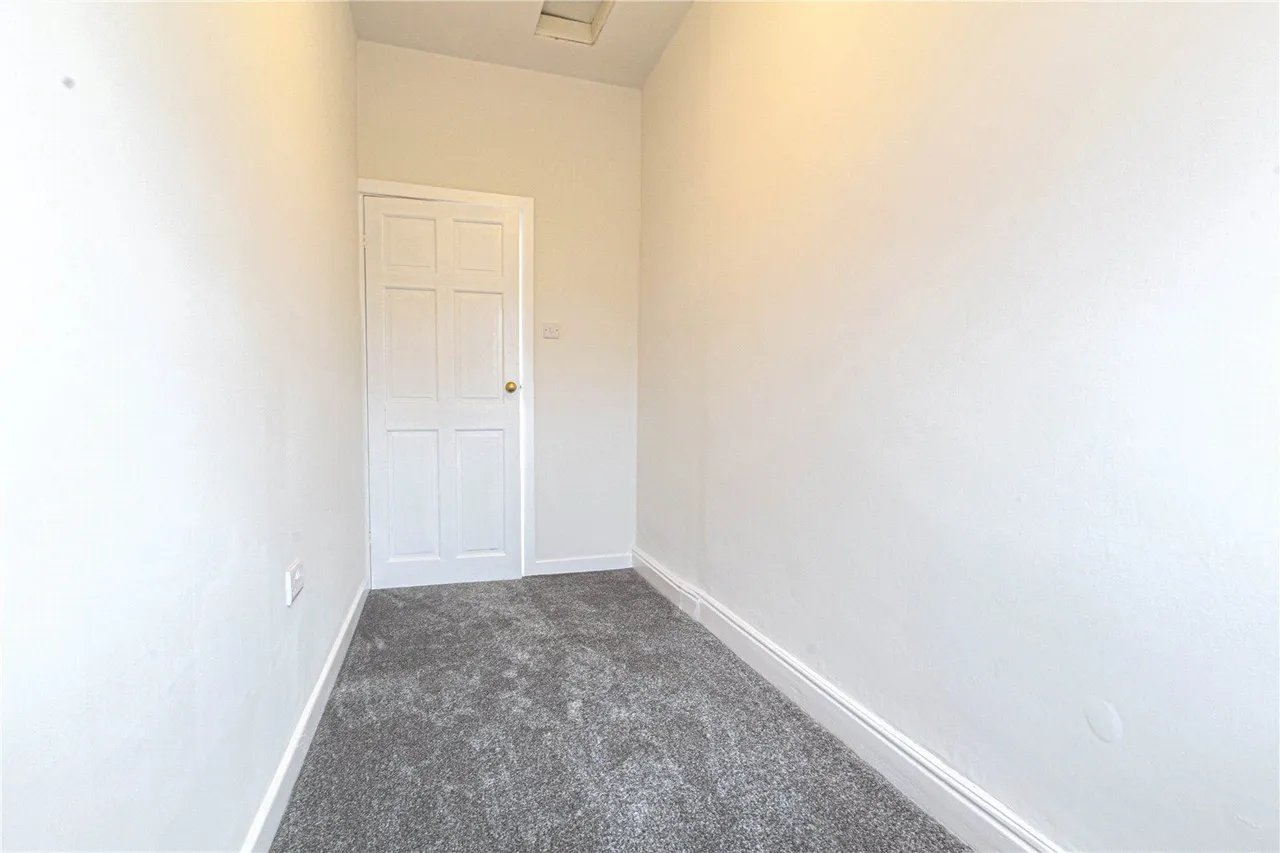 Ashgrove Terrace, Brighouse, HD6, photo 17
