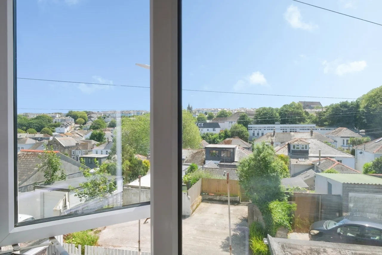 Berkeley Cottages, Falmouth, TR11, photo 12