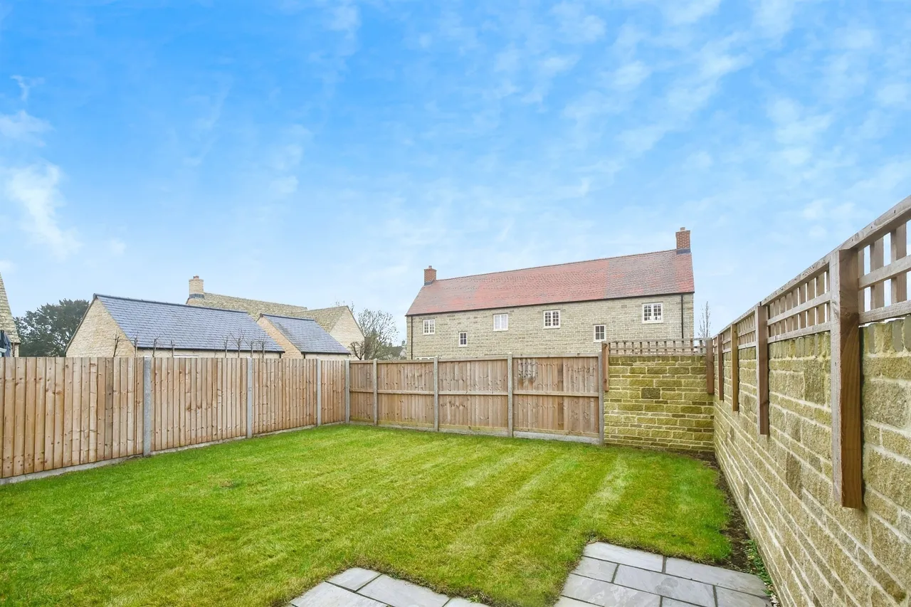 Ampney Meadows, Down Ampney, GL7, photo 21
