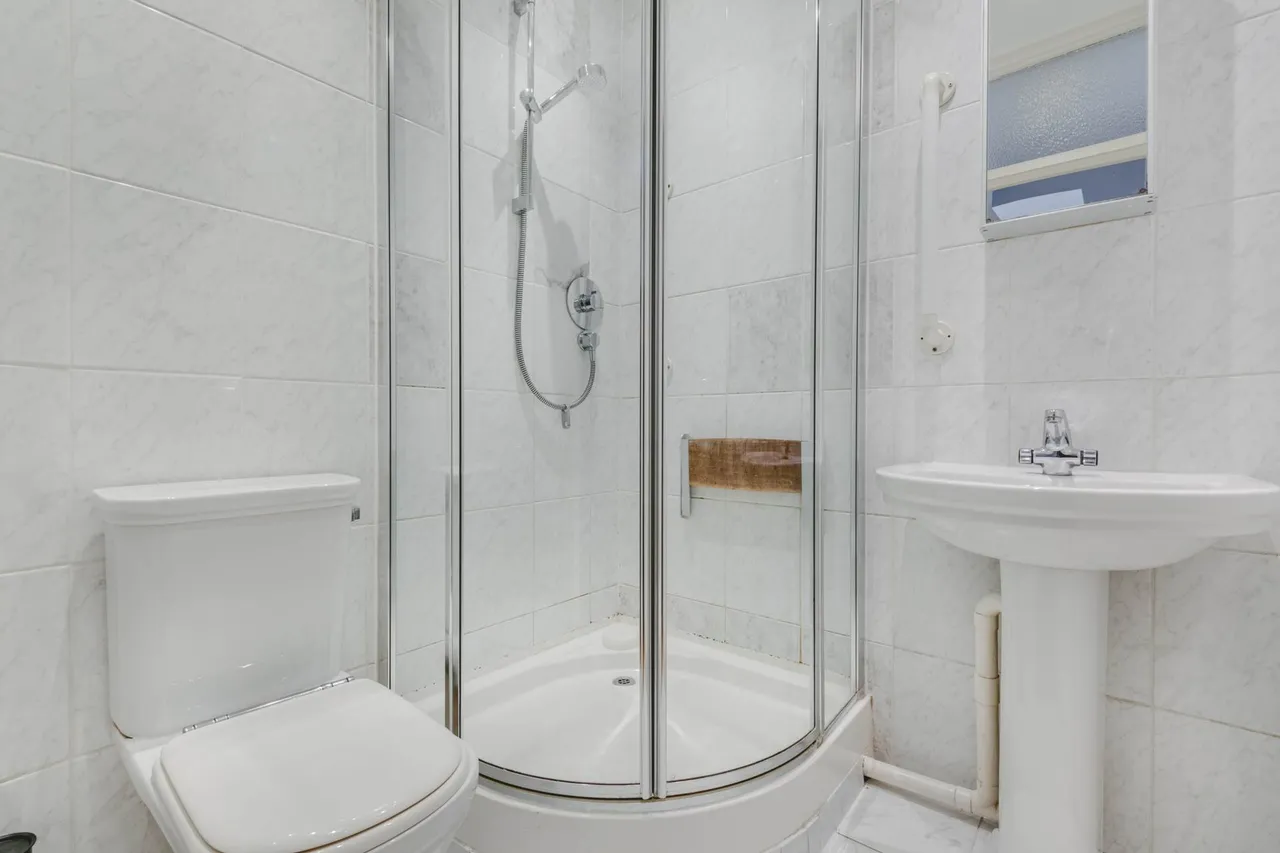 Howards Lane, Putney, SW15 6QF, photo 9