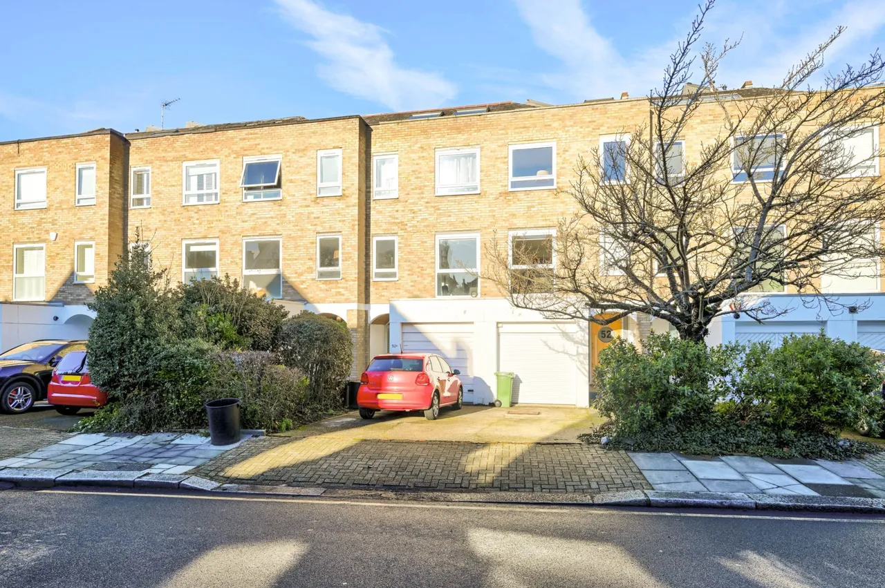 Howards Lane, Putney, SW15 6QF, photo 11